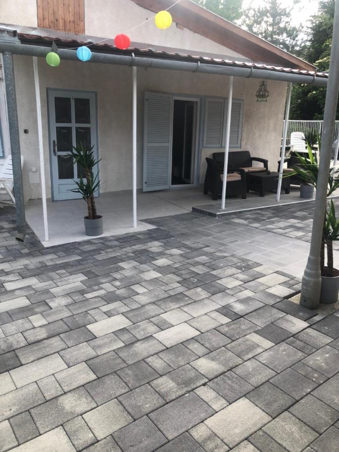 Klara Apartmanhaz Orfu Exterior photo