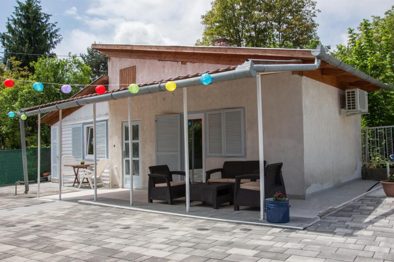 Klara Apartmanhaz Orfu Exterior photo